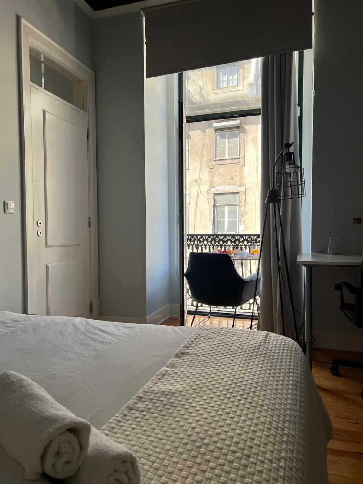 No Chiado Baixa De - Em Apartamento Partilhado Privat bolig Lisboa